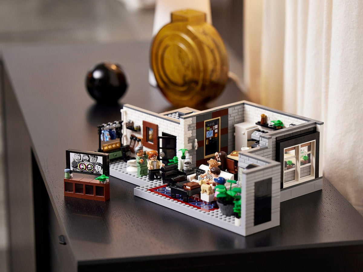 LEGO® 10291 Queer Eye The Fab 5 Loft - ICONS