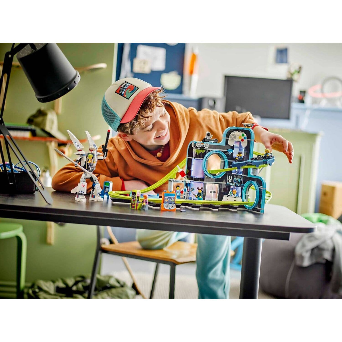 LEGO® 60421 Robot World Roller-Coaster Park - City