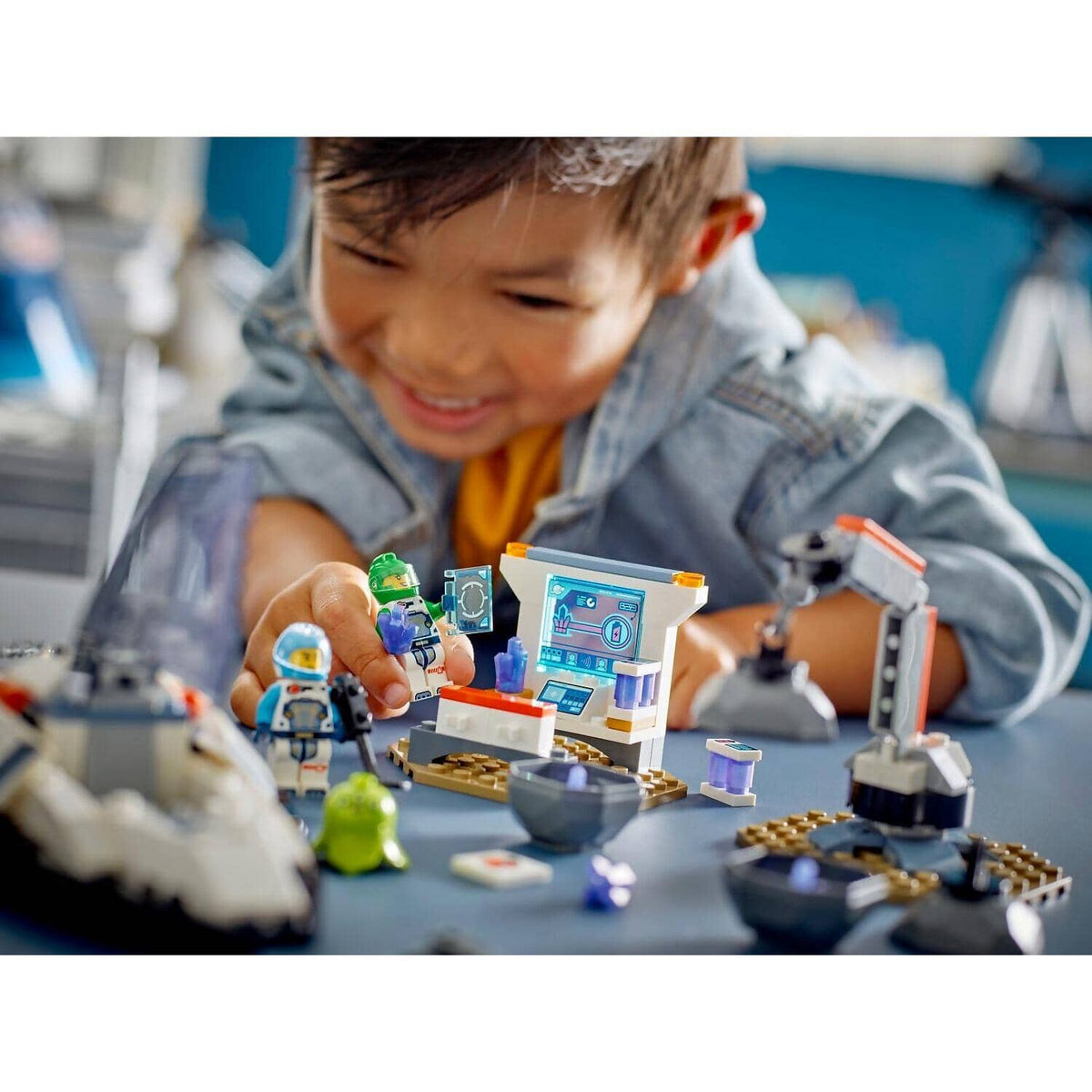 LEGO® 60429 Spaceship and Asteroid Discovery - City 4+