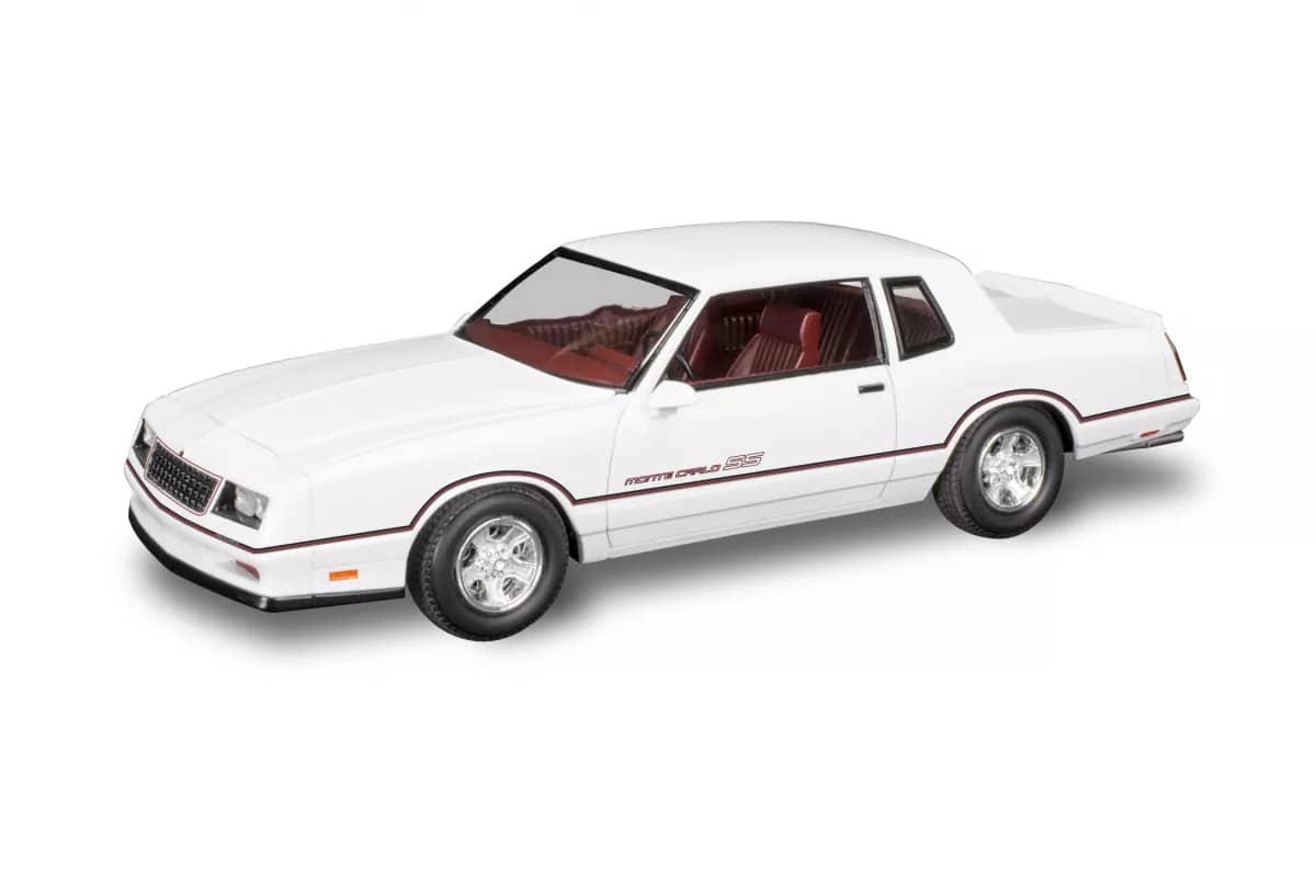 REVELL - 1:24 1986 MONTE CARLO SS 2 'N 1 SCALED PLASTIC MODEL KIT