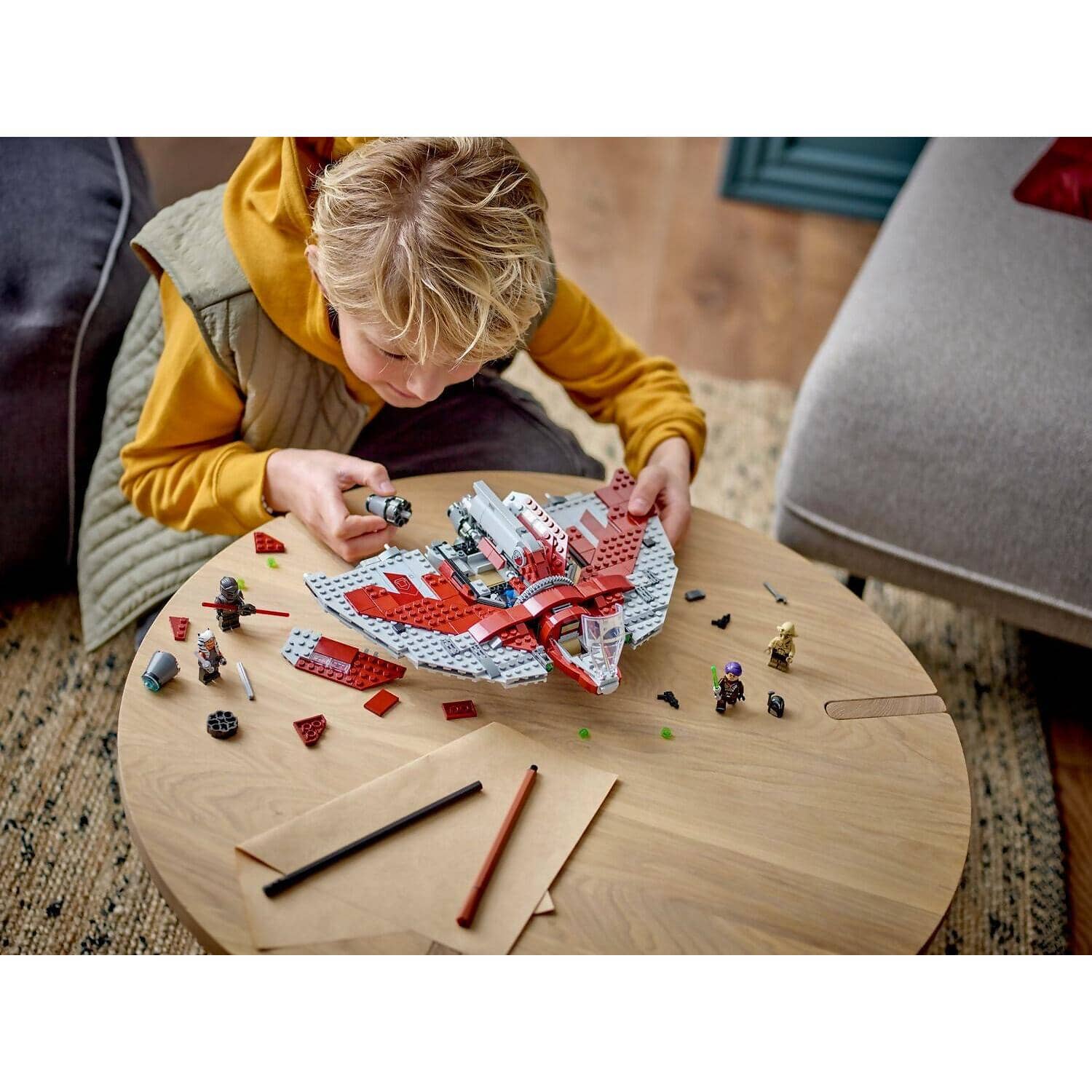 LEGO® 75362 Ahsoka Tano's T-6 Jedi Shuttle - Star Wars™ Tm