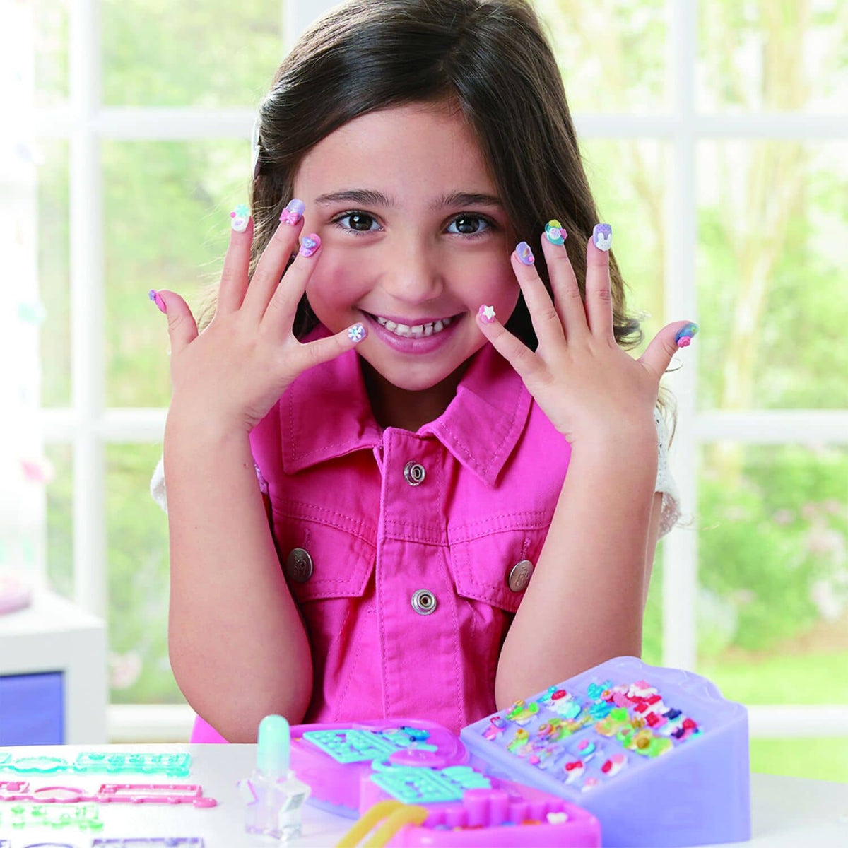 Aquabeads - Design N Display Nail Studio
