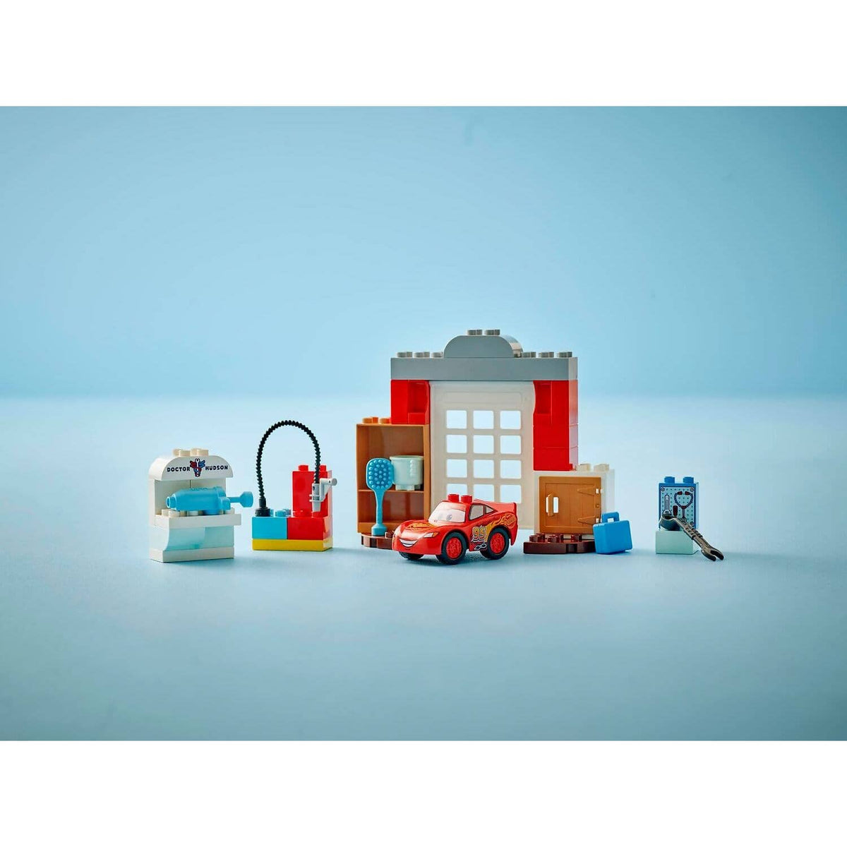 LEGO® 10456 McQueen's Visit to Doc's Garage - DUPLO®