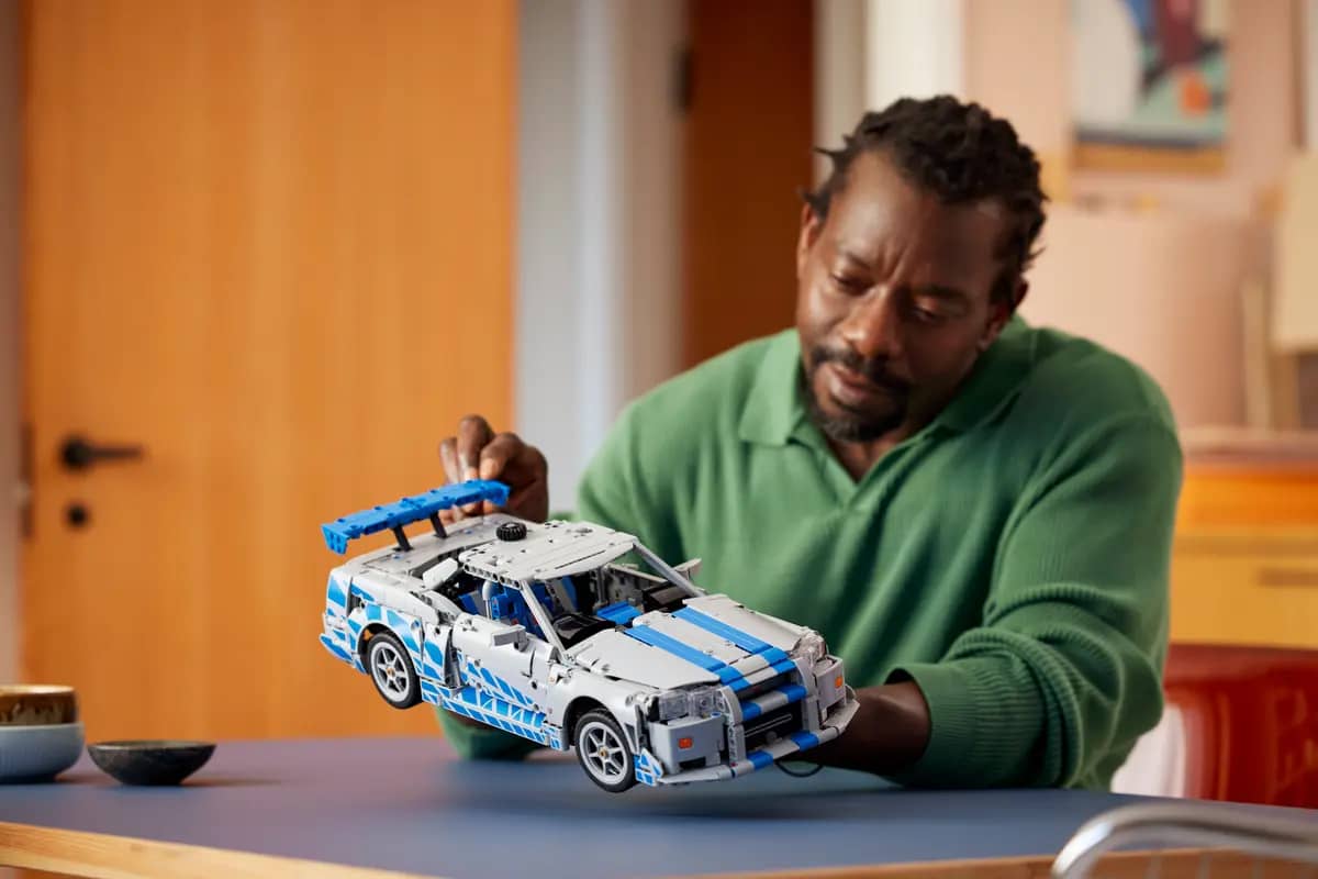 LEGO® 42210 2 Fast 2 Furious Nissan Skyline GT-R (R34) Car - Technic