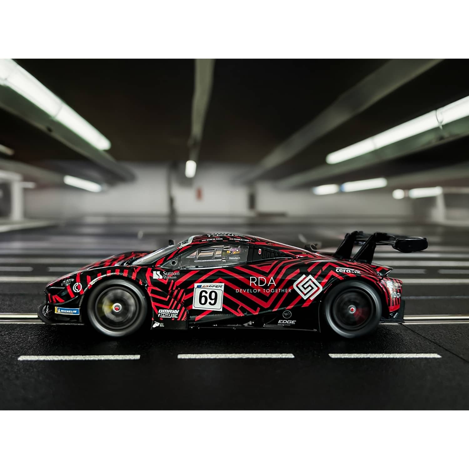 CARRERA - DIGITAL 1:32 MCLAREN 720S GT3 OPTIMUM MOTORSPORT NO.69 SLOT CAR ALSO SUITS SCALEXTRIC