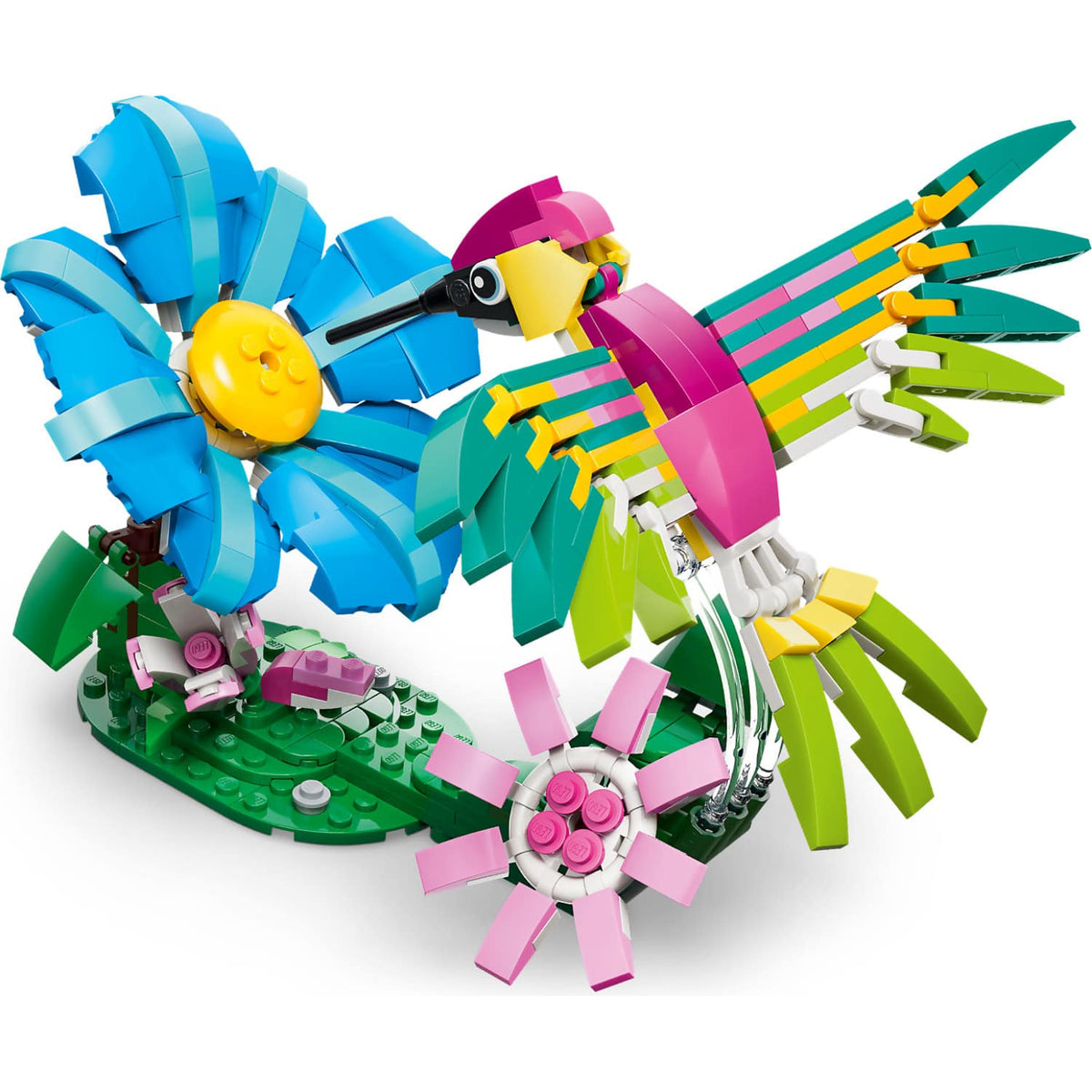 LEGO® 31384 Wild Animals: Colorful Hummingbird - Creator 3-in-1