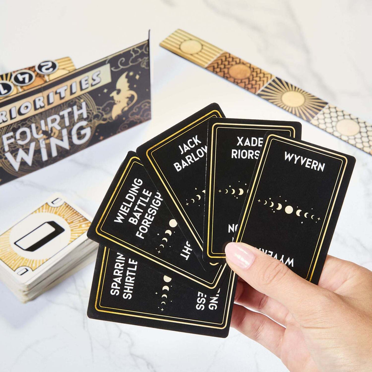 Hasbro Games - Priorities Fourth Wing Edition Card Game