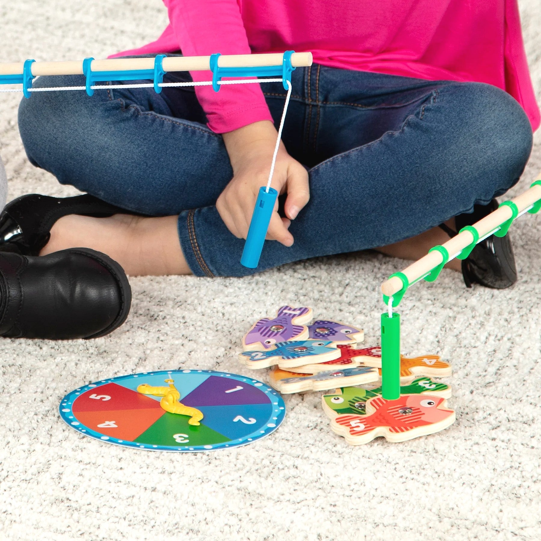 Melissa & Doug - Catch & Count Fishing Game