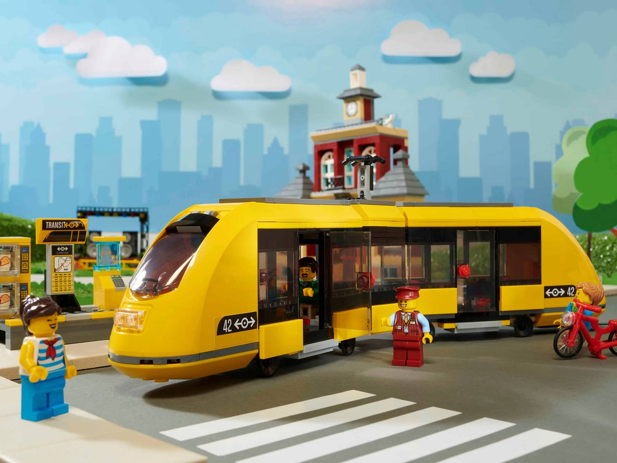 LEGO® 60271 Main Square - City