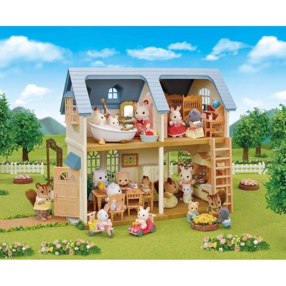 Sylvanian Families - Courtyard Home Animal Doll Playset
