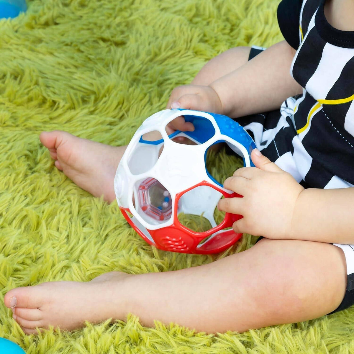 Bright Starts - Oball Grippin Goals Rattle Soccer Ball - Red White & Blue