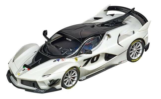 CARRERA - EVOLUTION 1:32 - FERRARI FXX K EVOLUZIONE NO.70 - SLOT CAR ALSO SUITS SCALEXTRIC