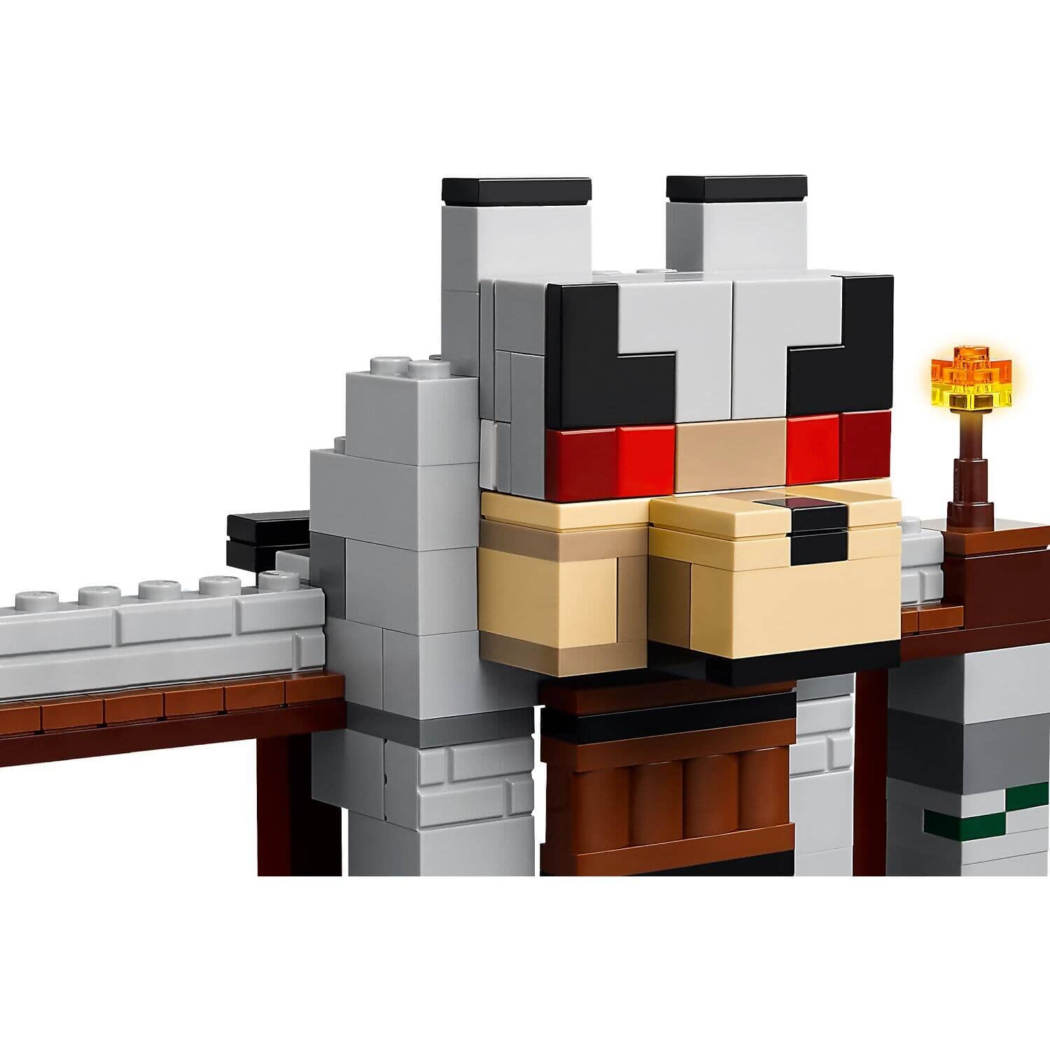 LEGO® 21261 The Wolf Stronghold - Minecraft®