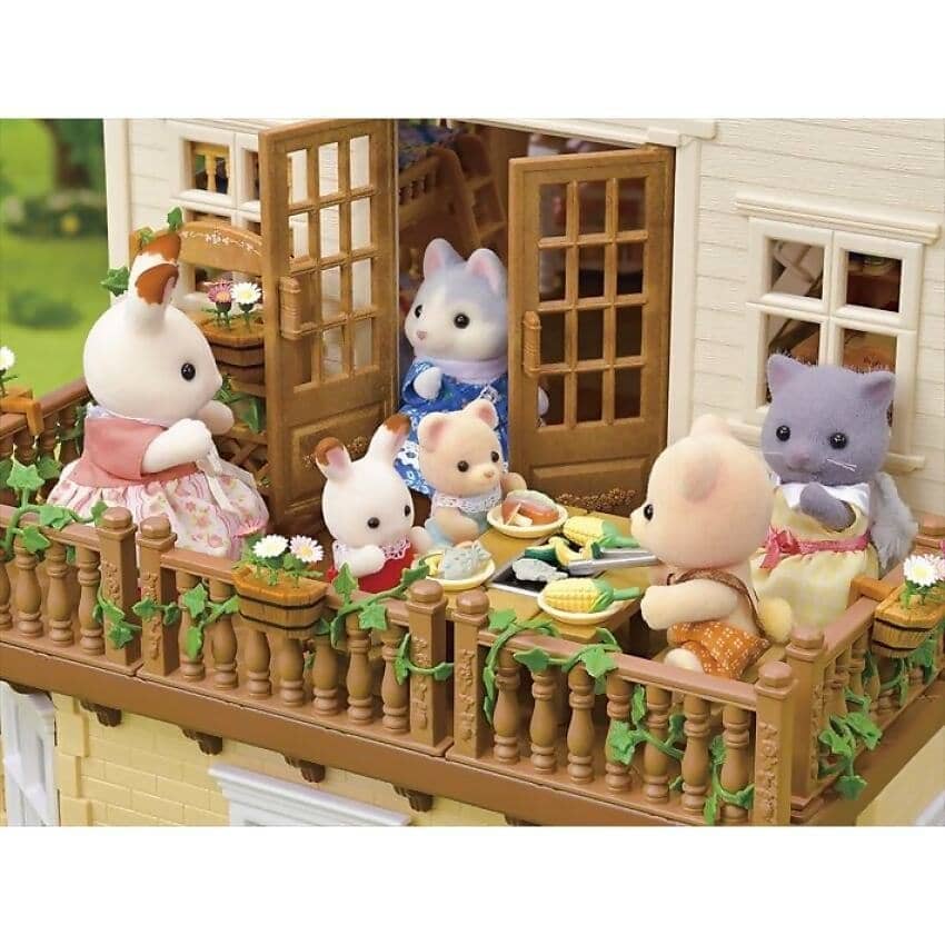 Sylvanian Families - Red Roof Country Home Secret Attic Playroom Figurine Playset