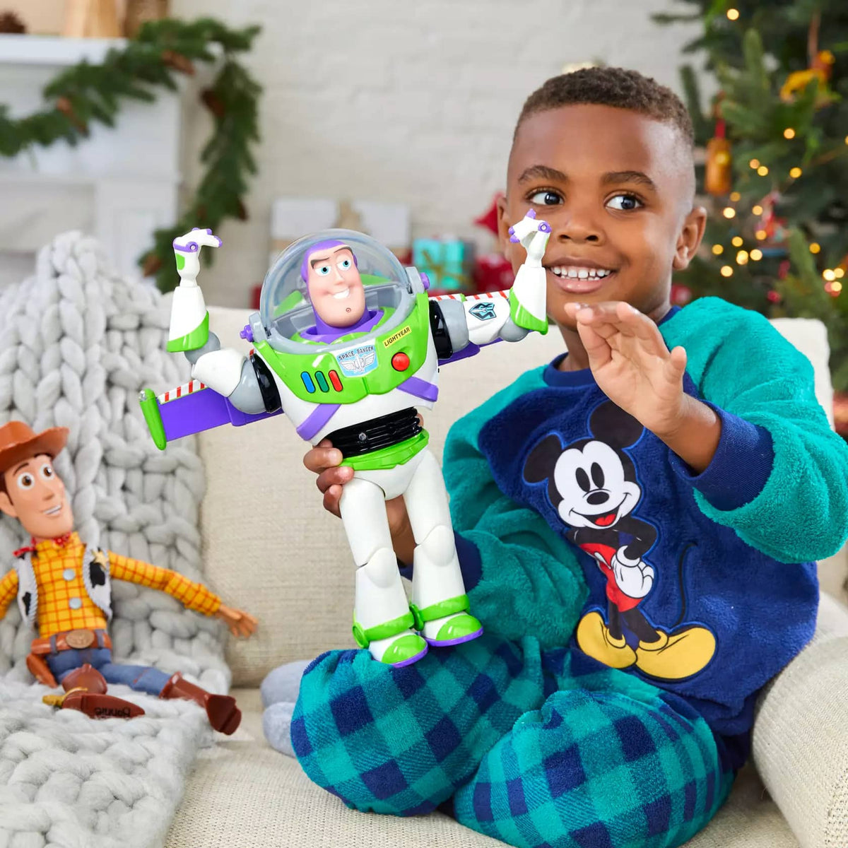 Disney Pixar - Toy Story Buzz Lightyear Space Ranger Interactive Talking Action Figure 12-inch