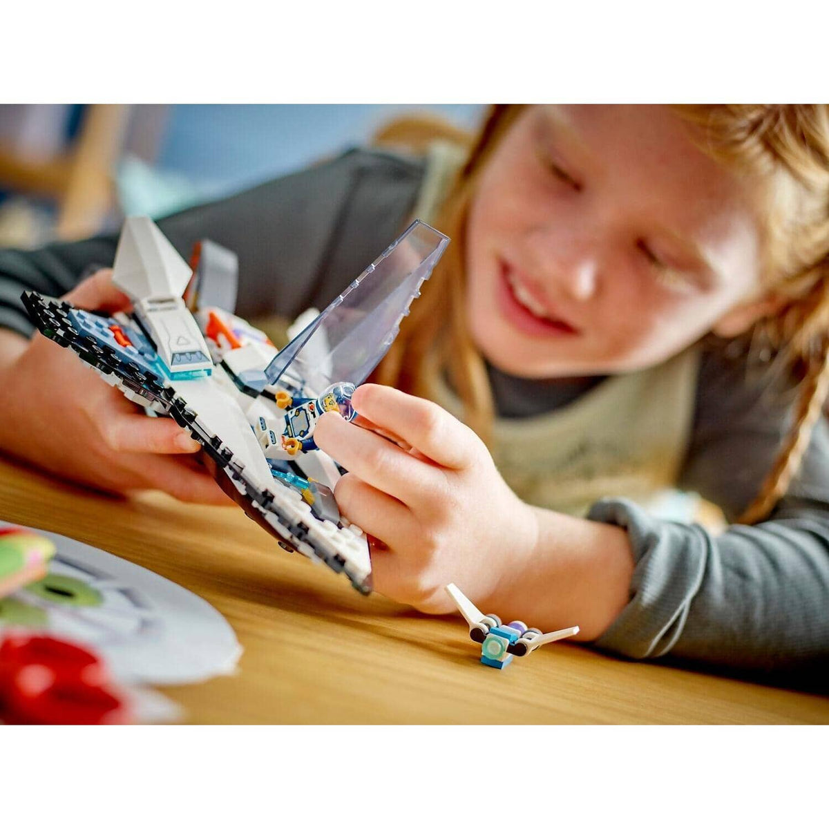 LEGO® 60430 Interstellar Spaceship - City