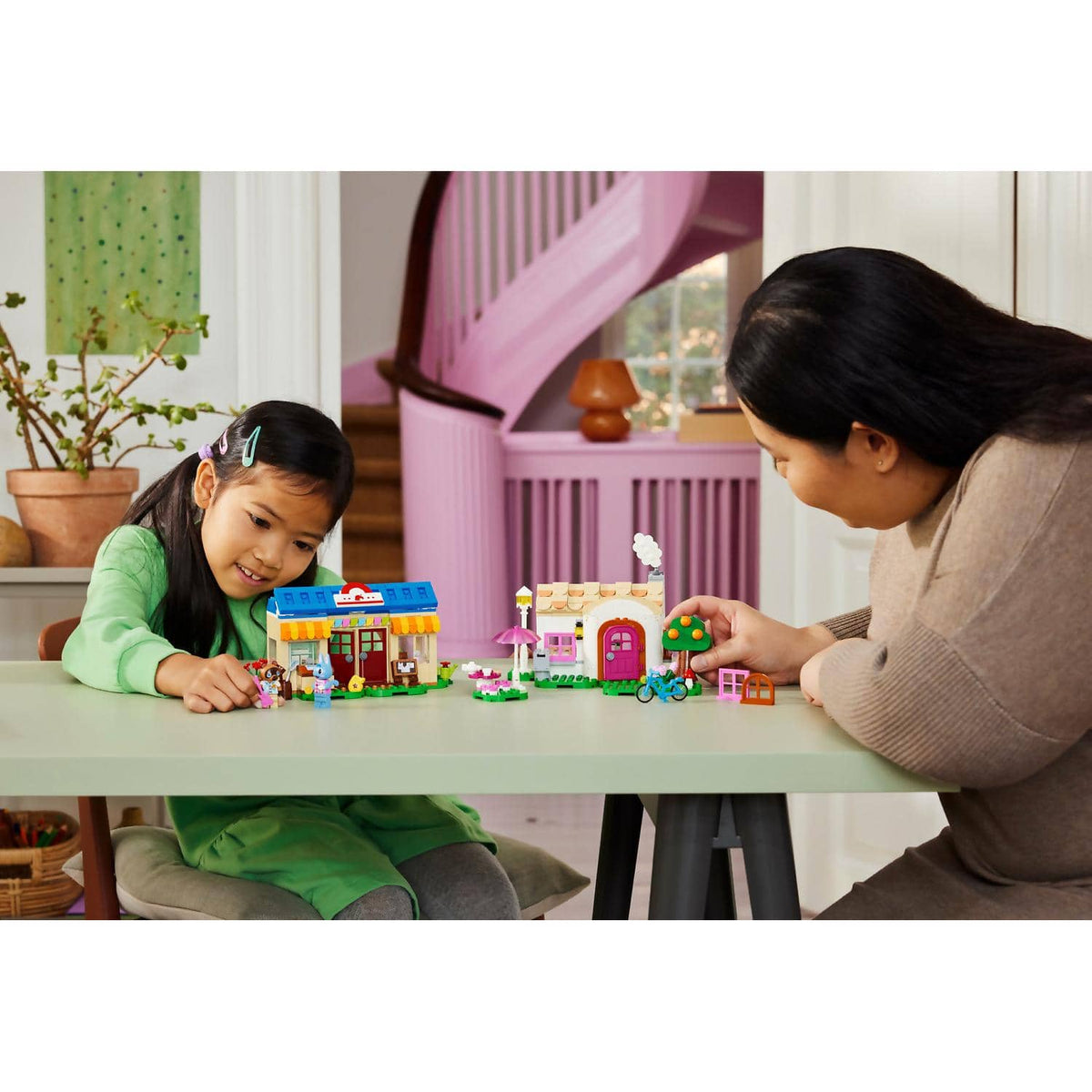 LEGO® 77050 Nook's Cranny & Rosie's House - Animal Crossing