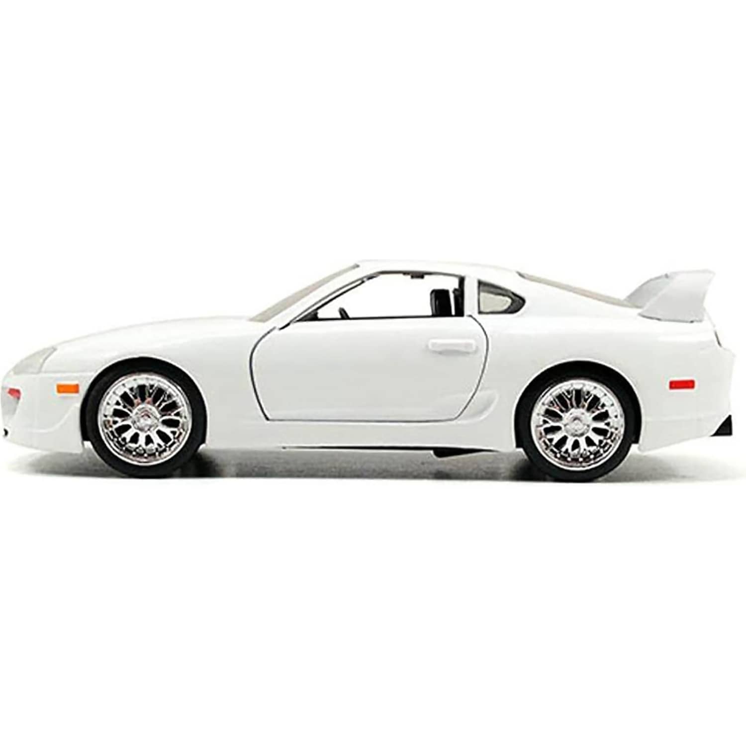 JADA TOYS - FAST & FURIOUS - 1995 TOYOTA SUPRA WHITE 1/24 SCALE DIECAST VEHICLE