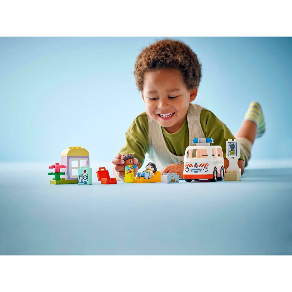 LEGO® 10447 Ambulance & Driver -  DUPLO®