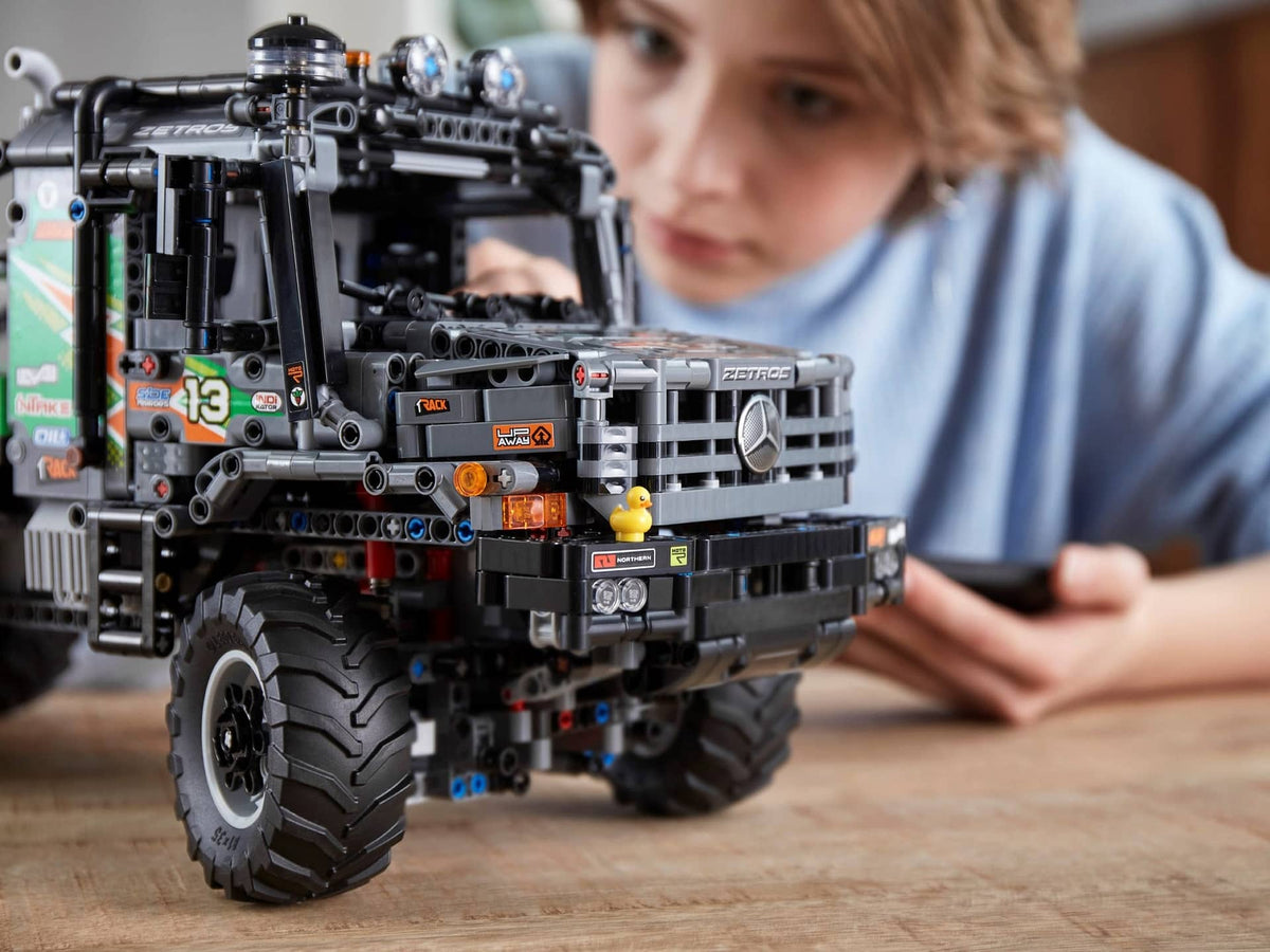 LEGO® 42129 4x4 Mercedes-Benz Zetros Trial Truck - Technic