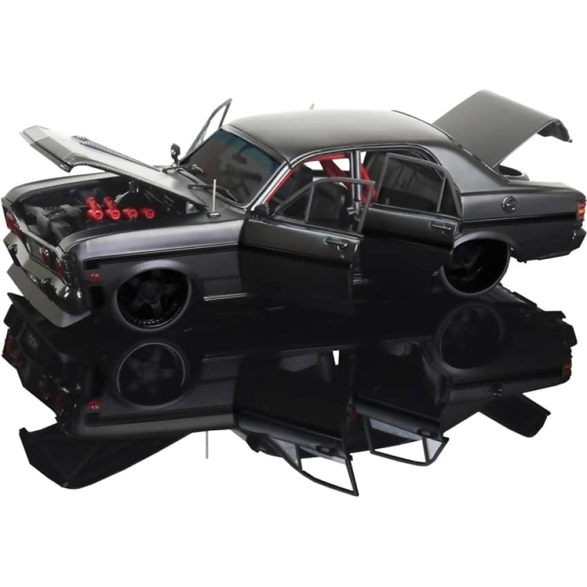 DDA COLLECTIBLES - 1:24 SCALE - 1969 CUSTOM FORD XW INFERNO BLACK - DIECAST MODEL