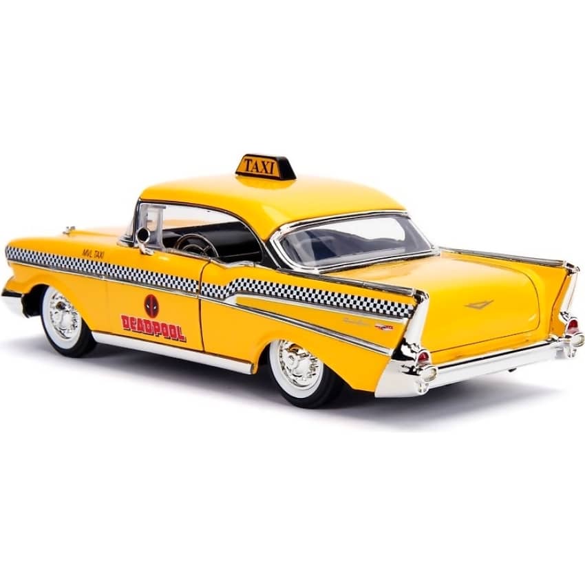 JADA TOYS - HOLLYWOOD RIDES 1957 CHEVY BEL AIR TAXI WITH DEADPOOL 1:24 SCALE DIECAST VEHICLE & DEADPOOL FIGURE SET