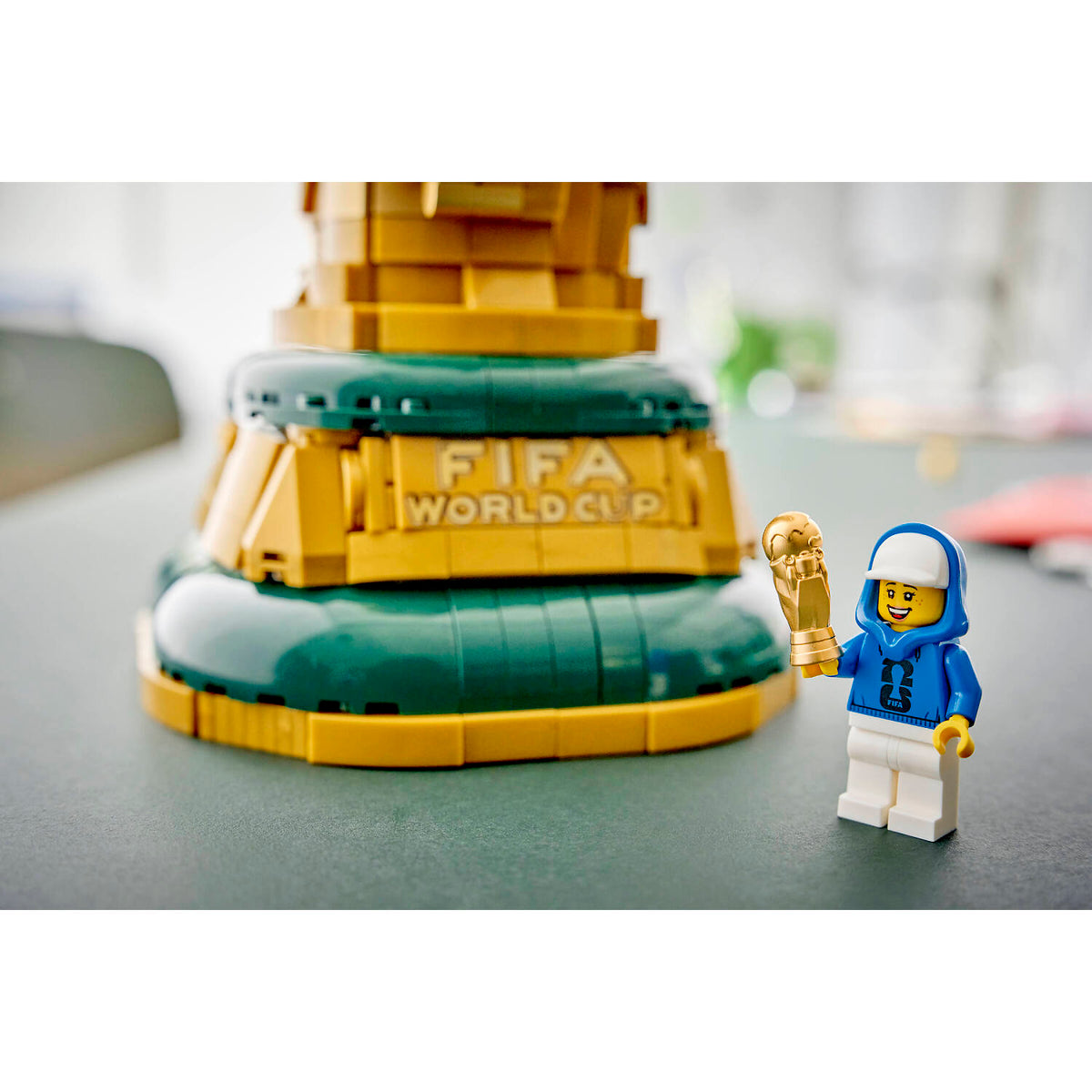 LEGO® 43020 FIFA World Cup Official Trophy - Editions