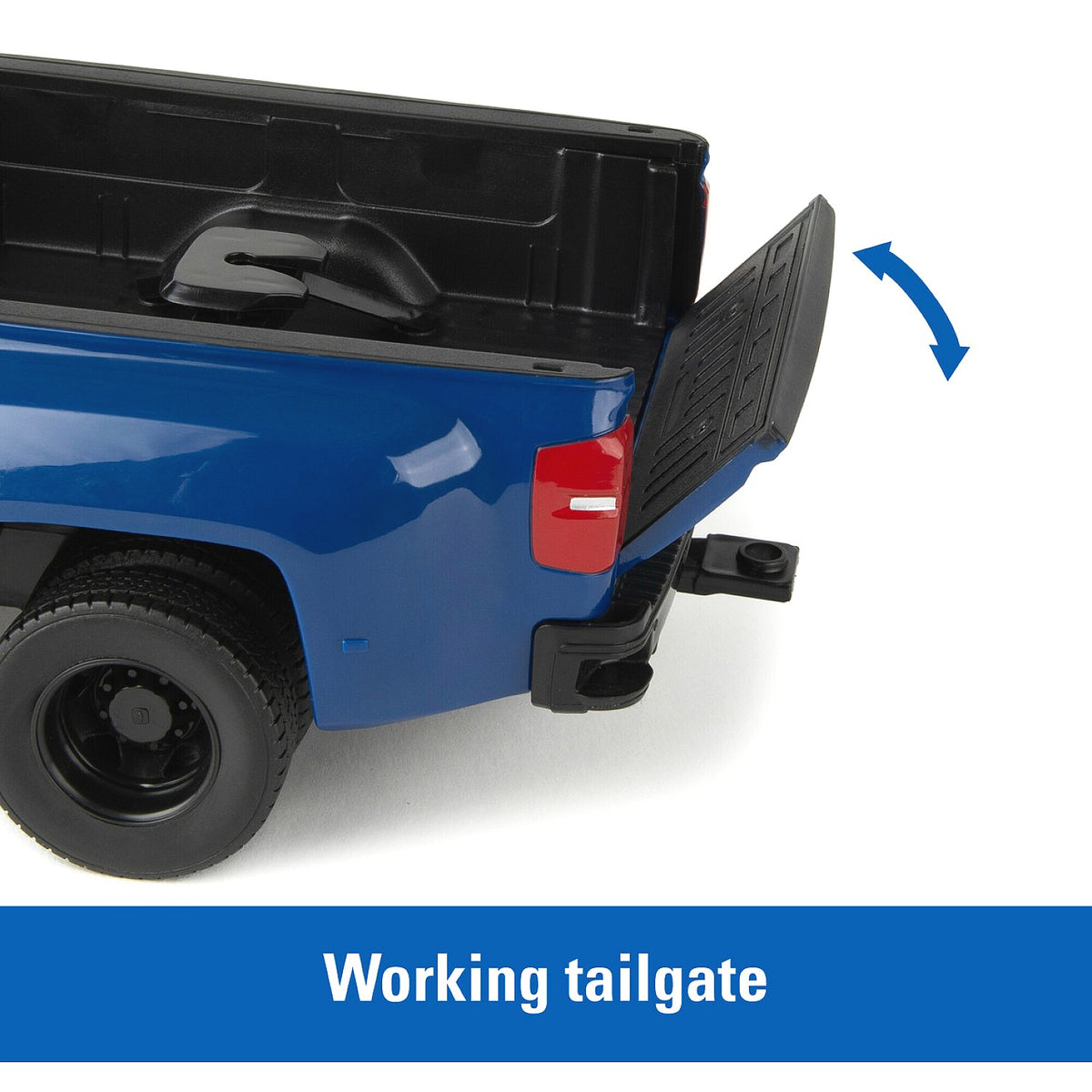 Big Farm - Chevy 1:16 Scale Pickup and Trailer with Lights & Sounds