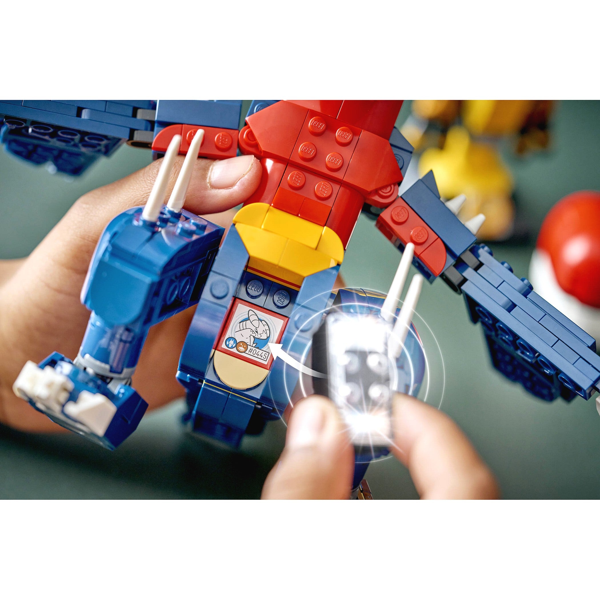 LEGO® 72165 SMART Play™ Compatible Umbreon vs. Garchomp Championship Battle - Pokémon™