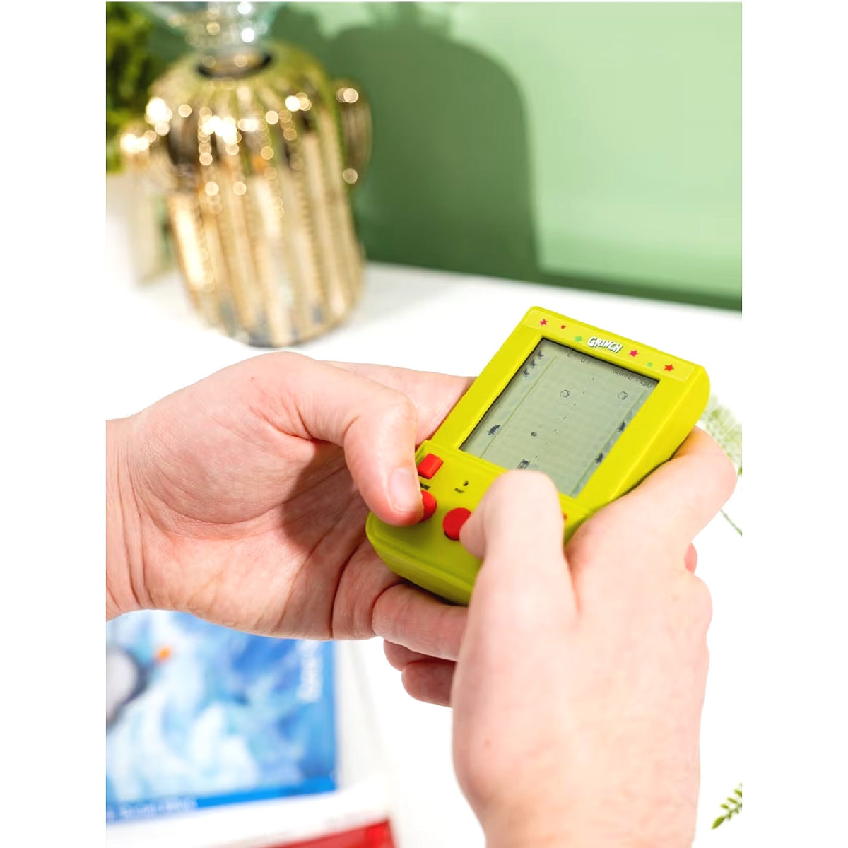 Fizz Creations - Dr. Seuss The Grinch Keyring Arcade Handheld Game