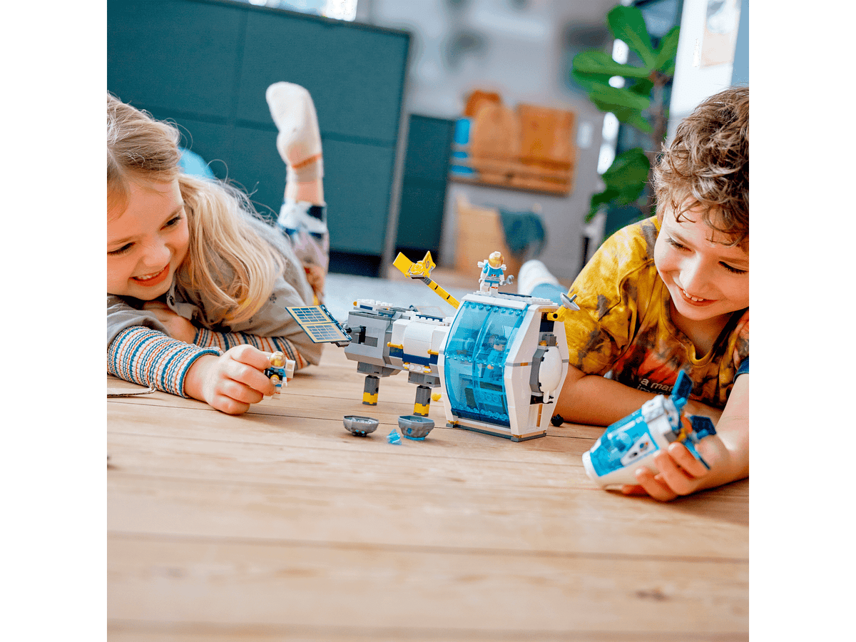 LEGO® 60349 Lunar Space Station - City