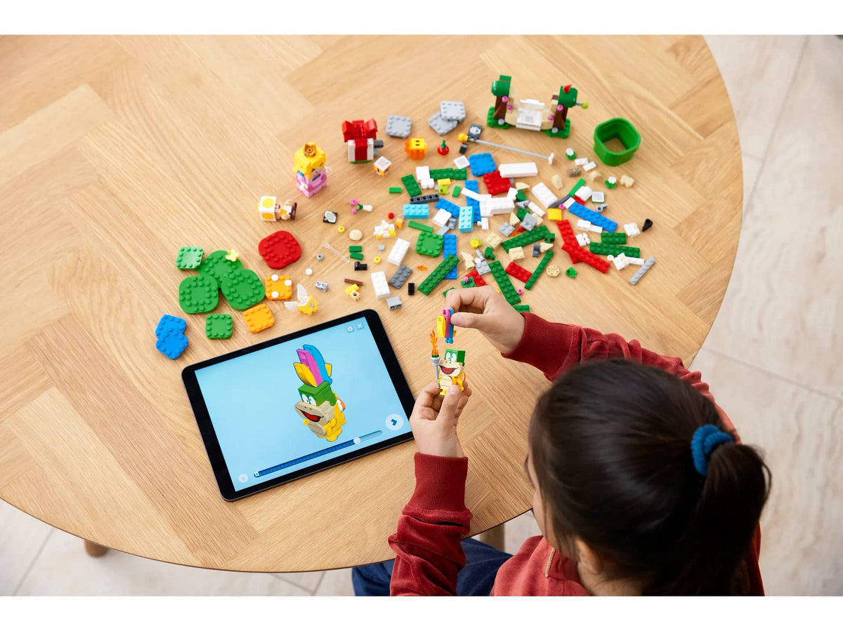 LEGO® 71403 Adventures with Peach Starter Course - Super Mario™