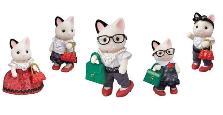 Sylvanian Families - Fashin  Playset  Town Girl Tuxedo Cat