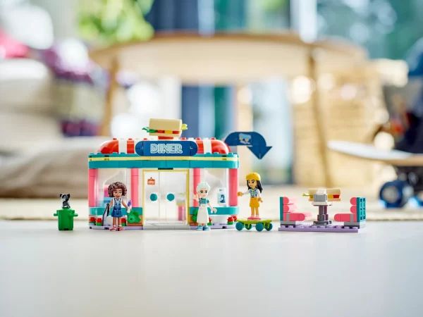 LEGO 41728 Heartlake Downtown Diner - Friends - Image 10