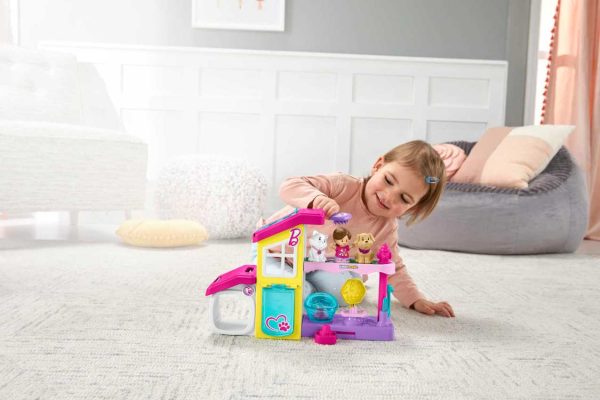 Barbie® Play and Care Pet Spa by Little People® - Image 4