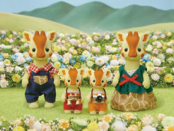 Sylvanian Families - Highbranch Giraffe Family - Image 3