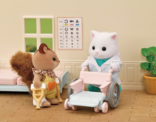 Sylvanian Families - Village Doctor Starter Set - Image 5