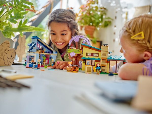 LEGO 42620 Olly and Paisley's Family Houses - Friends - Image 9