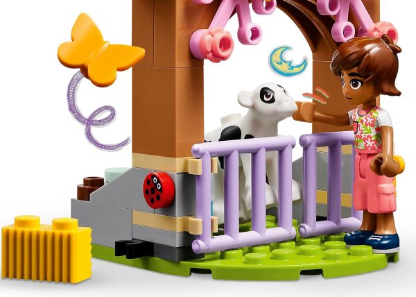 LEGO 42607 Autumn's Baby Cow Shed - Friends - Image 4