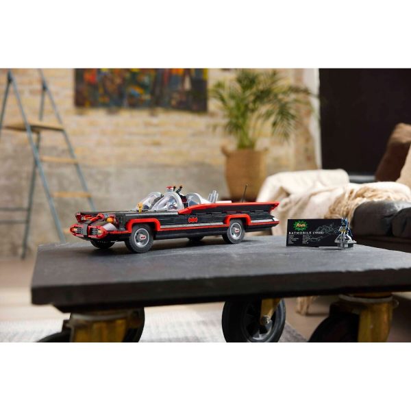 LEGO 76328 Batman™ The Classic TV Series Batmobile™ - DC Super Heroes - Image 6