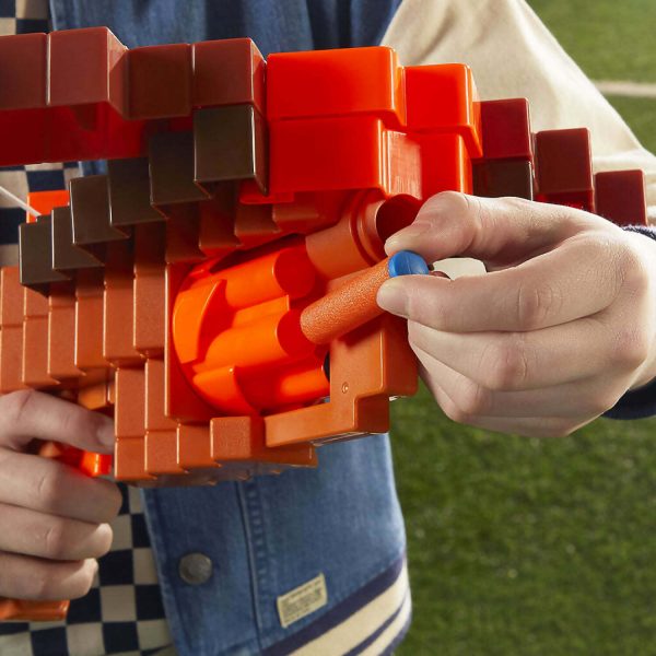 Nerf - Minecraft Pillager's Crossbow Dart Blaster - Hasbro - Image 6