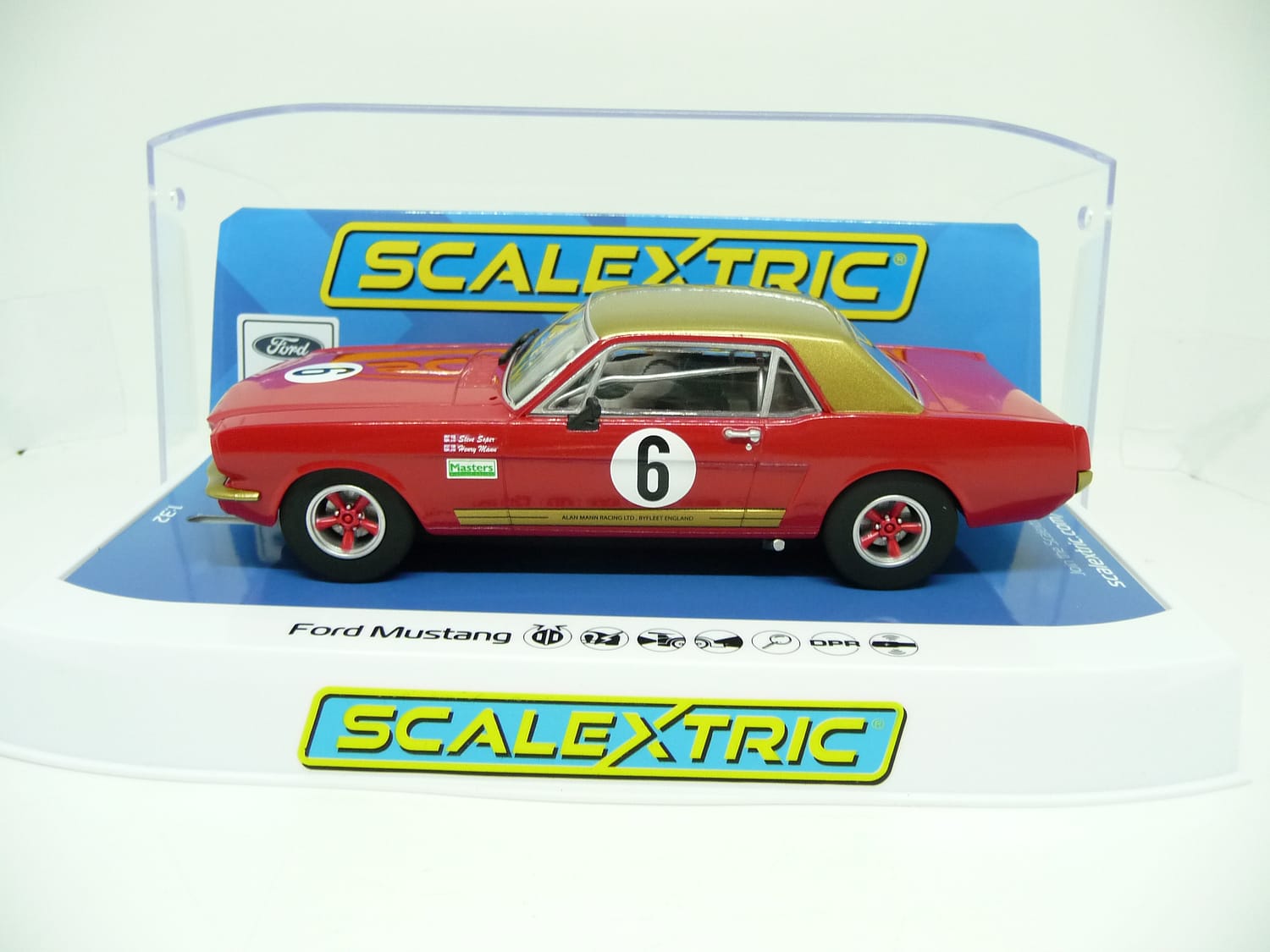 Scalextric C4339 Ford Mustang Alan Mann Henry Mann and Steve Soper slot car also suits Carrera - Image 2