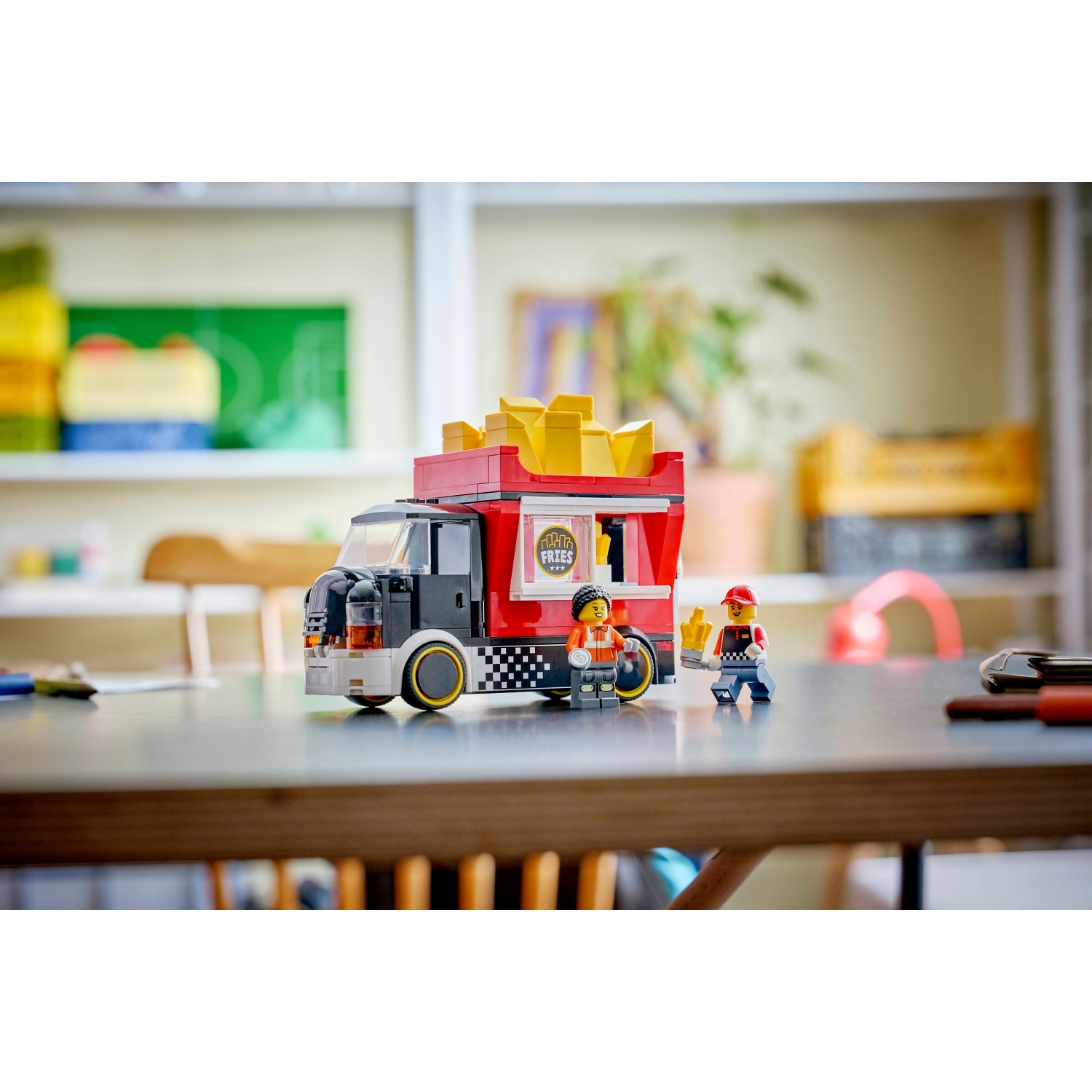 LEGO 60488 Fries Food Truck - City - Image 9