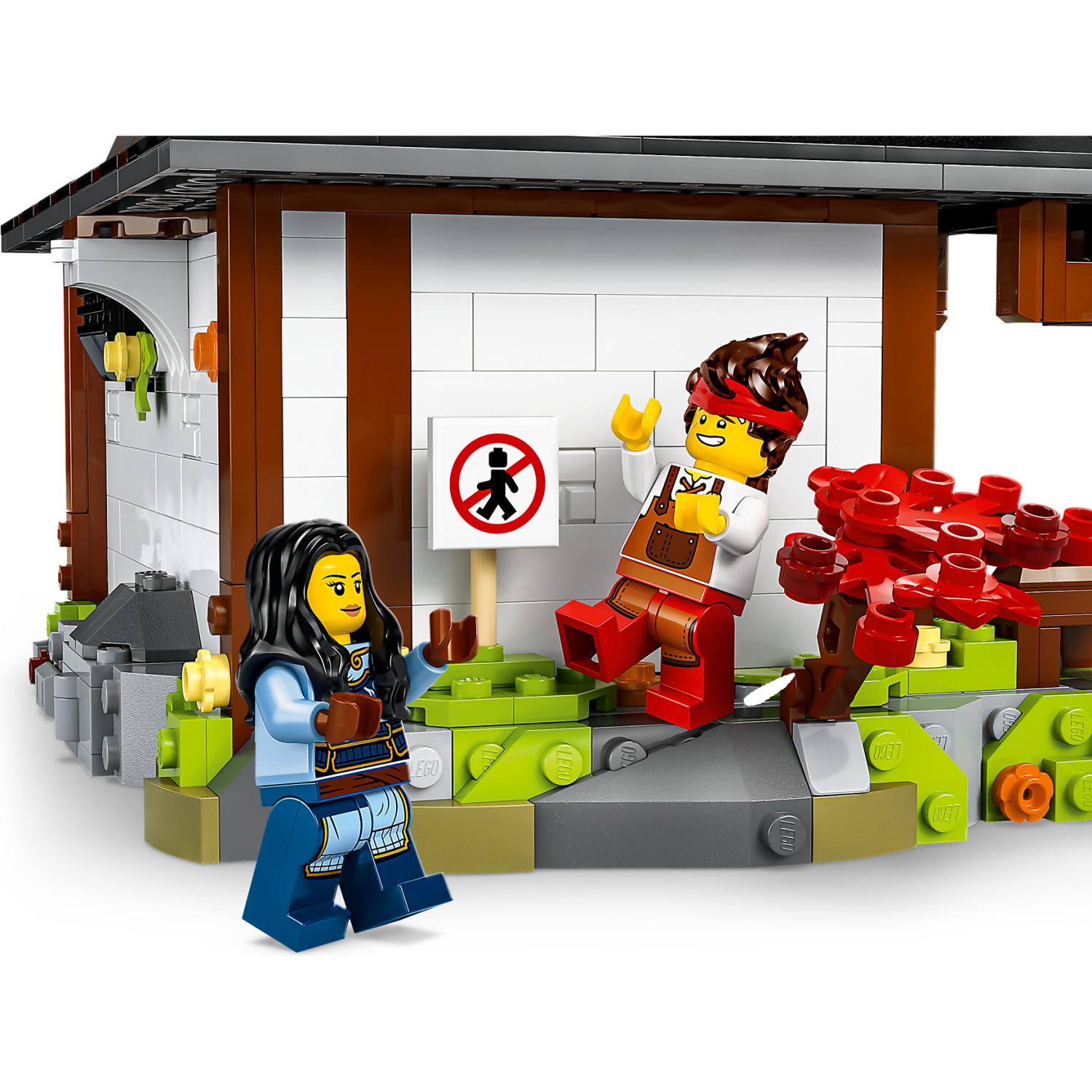 LEGO 71858 Four Weapons Blacksmith 15th Anniversary - Ninjago - Image 4