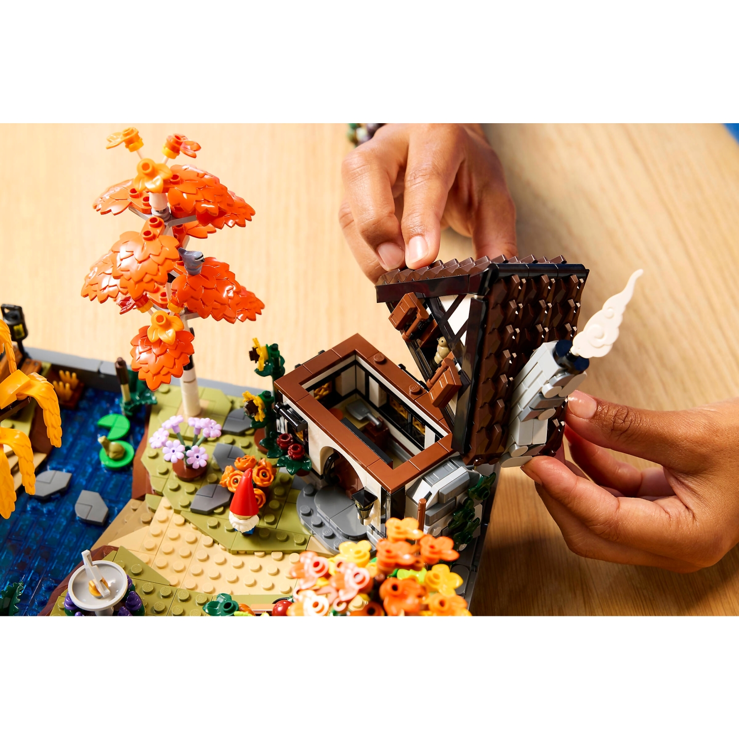 LEGO 11372 Autumn Cottage Garden - Icons - Image 11