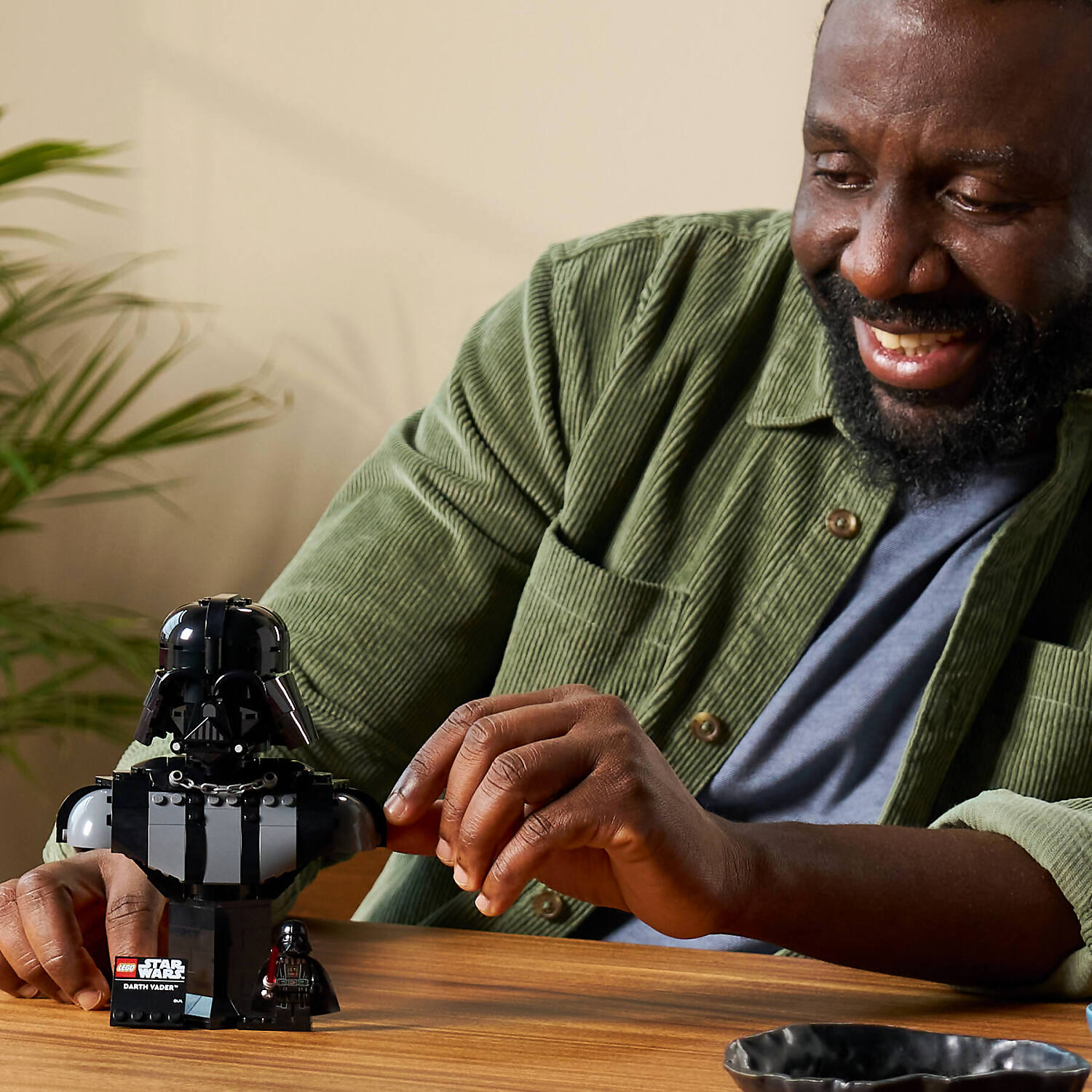 LEGO 75439 Darth Vader™ Bust - Star Wars - Image 6