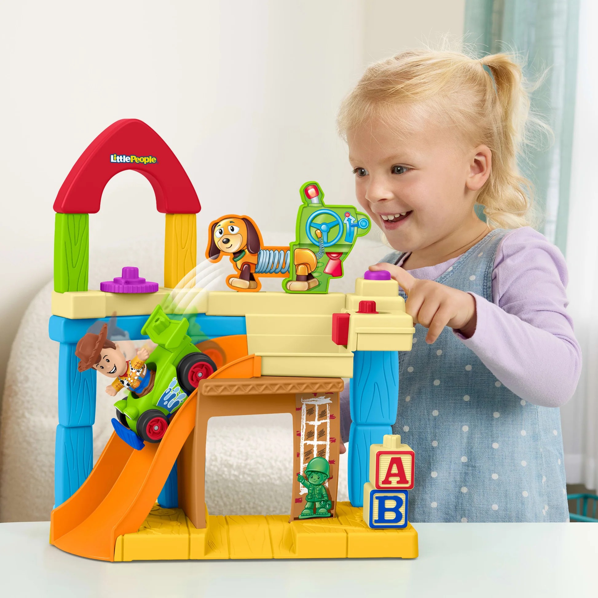 Fisher-Price - Little People Toy Story Andy's Room Playset - Mattel - Image 4