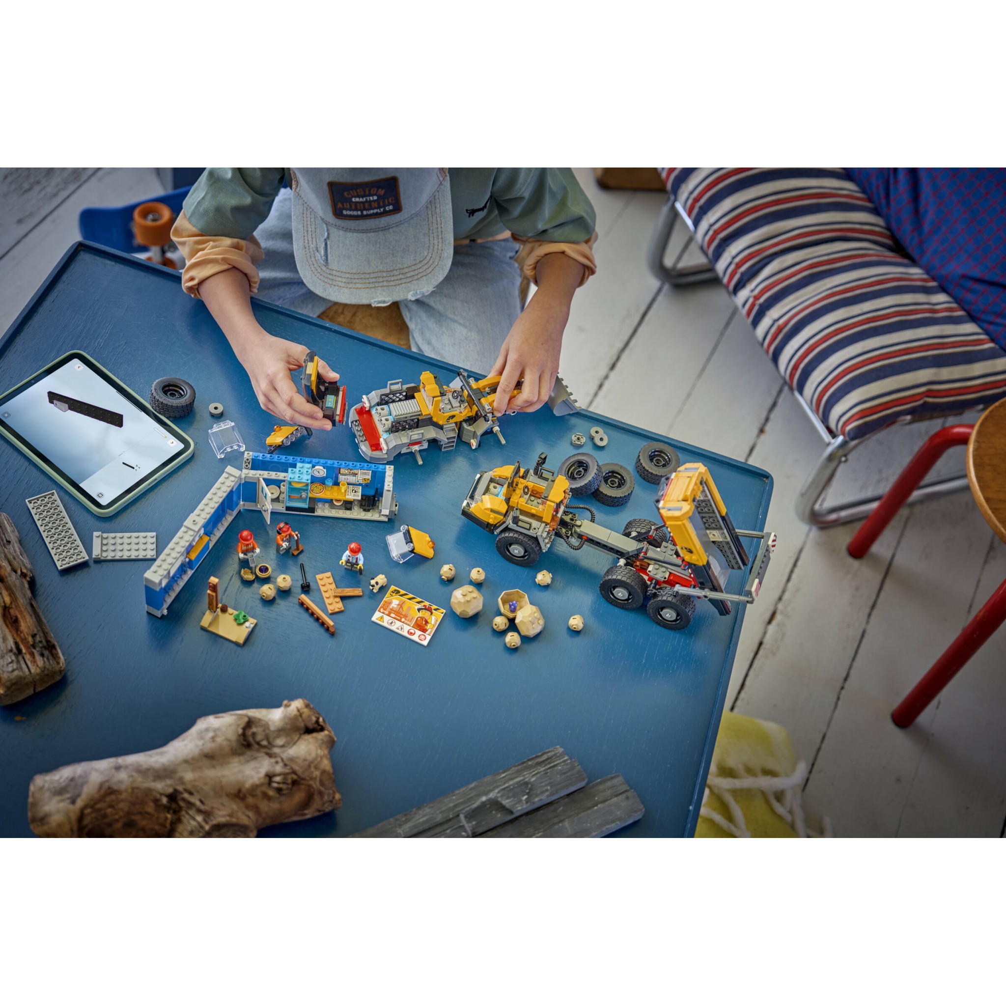 LEGO 60494 Dump Truck & Front End Loader - City - Image 7