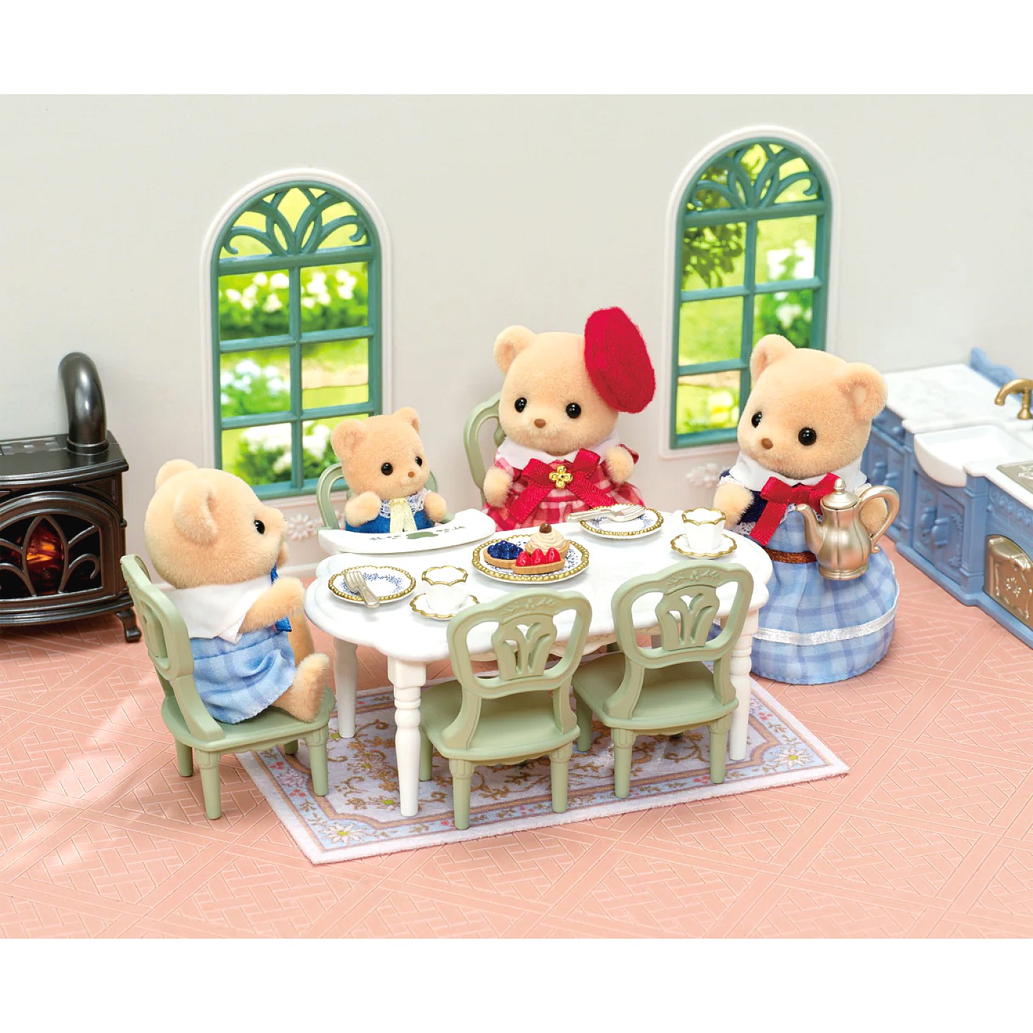 Sylvanian Families - Red Roof Riverside Manor Elegant Dining Room Playset - Image 4
